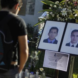 Piden a Calderón aclarar muerte de estudiantes