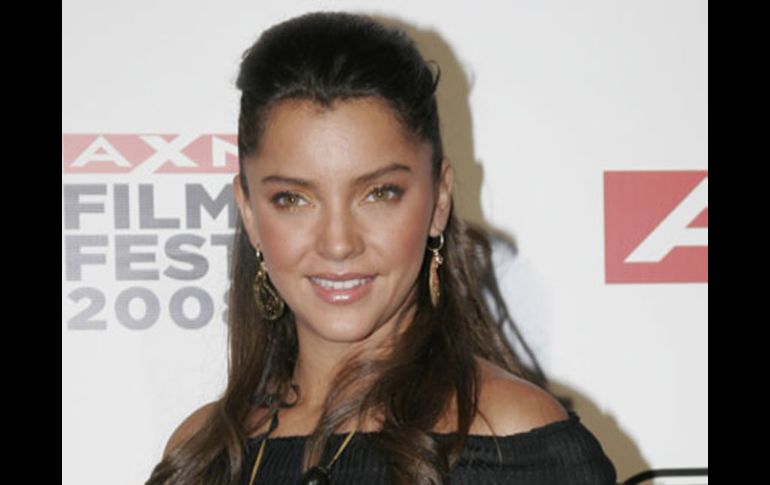 La actriz no descarta la posibilidad de regresar a las telenovelas. ESPECIAL  /