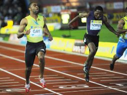 Tyson Gay cruza la meta con 9.78 segundos e impone marca del presente año en 100 metros. EFE  /