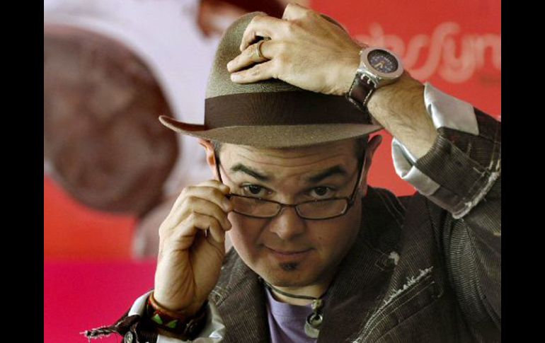 Syntek recibió la distinción Persona del Año. EFE  /