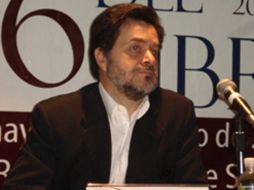 En el libro, el autor explora la desolación del mundo contemporáneo. ESPECIAL  /