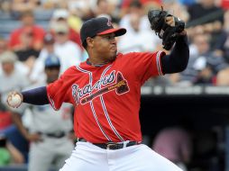 El abridor de los Bravos de Atlanta Jair Jurrjens lleva  la victoria a su equipo. EFE  /