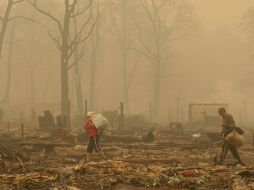 Desoladora situación en la que ha quedado Olshany, a unos 170 kilómetros de Moscú, Rusia. EFE  /