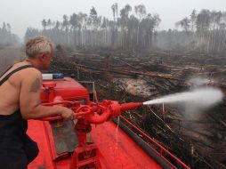El gobierno ruso dijo que los incendios forestales se han reducido considerablemente en el último día. EFE  /