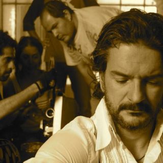 Estrena Arjona video del tema 'Puente'
