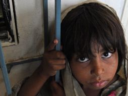 Temen que los niños pakistaníes se vean afectados por enfermedades como la diarrea. AFP  /