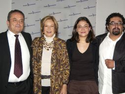 Carlos Graef, Guadalupe Loaeza, Yeana Gonzalez, y Mario Gonzalez, dieron a conocer el nombre del ganador. NTX  /