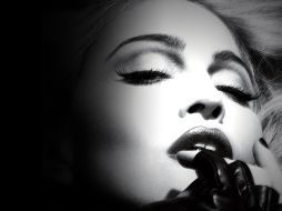 Pasan los años y sigue siendo la reina en la música pop. MADONNA.COM  /