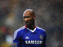 Nicolas Anelka se burla de la suspensión. REUTERS  /