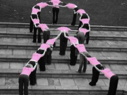 Las mujeres que opten por un implante mamario, deben considerar que al paso del tiempo requerirán de otra cirugía. ESPECIAL  /