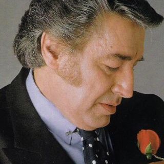 Recuerdan al cantante Sandro con varios programas en televisión