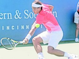 Rafael Nadal no tuvo problemas para vencer ayer al estadounidense Taylor Dent. AP  /