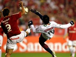 Marco Fabián permitió soñar a los aficionados chivas con el primer gol. EFE  /