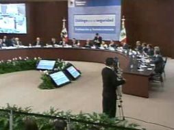 En la cita, legisladores y el Ejecutivo federal delinearán accciones conjuntas en materia de seguridad. ESPECIAL  /