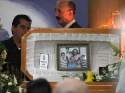 El cuerpo de Edelmiro Cavazos continúa siendo velado en Monterrey. NTX  /