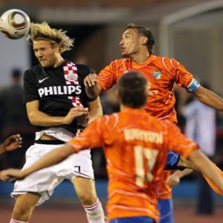 ‘Maza’, expulsado en la derrota del PSV