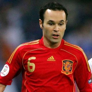 Iniesta, Forlán y Sneijder por Balón de Oro FIFA