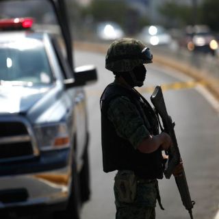 Reportan muerte de dos escoltas de Femsa en NL