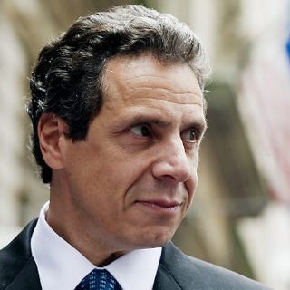 Ex director de Bank of America critica demanda en su contra