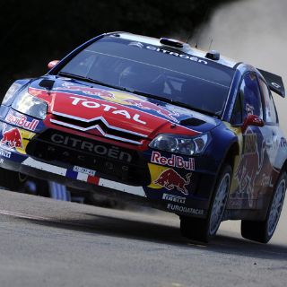 Solo una jornada para Sebastien Loeb