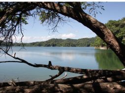 Los paisajes naturales de Nahá y Metzabok son un regalo de la Selva Lacandona. ESPECIAL  /