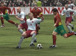Los productores del Pro Evolution lamentan los errores en versiones 2008 y 2009 del videojuego. ESPECIAL  /