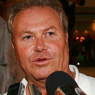 Henaine, sorprendido