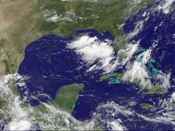 Imagen satelital de este dominigo que muestra la tormenta tropical avanzando hacia la costa suroeste de México. AFP  /