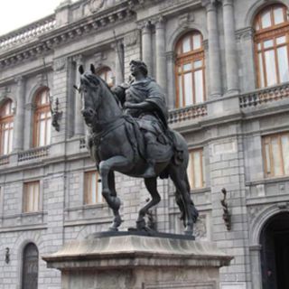 Piden nuevas instalaciones para Archivo Histórico capitalino