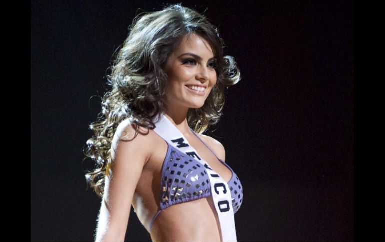 A pesar de las complicaciones, la tapatía Jimena Navarrete dice ir por el triunfo. REUTERS  /