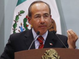 El Presidente Calderón estableció las acciones prioritarias para el curso escolar que inicia hoy. AP  /