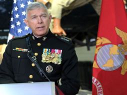 El general James Conway opina que los Marines no estarían en posición de abandonar el combate en Afganistán. AFP  /