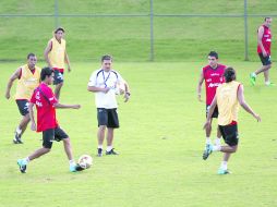 Sesión de entrenamiento del lunes. E. BARRERA  /