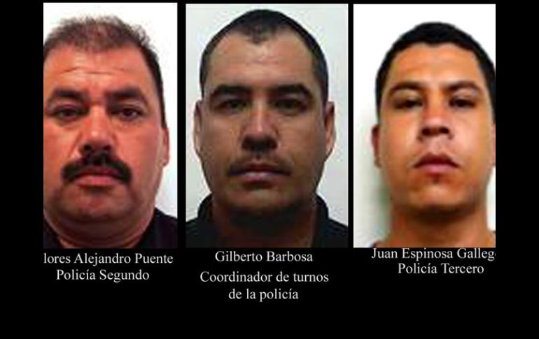 Gilberto Barbosa García, y los efectivos Juan Espinosa y Dolores Puente son buscados por la Procuraduría de Nuevo León. EL UNIVERSAL  /