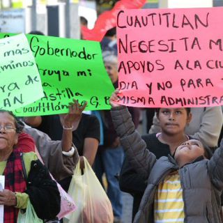 Marchan una vez más antorchistas por el Centro tapatío