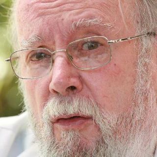 Hugo Gutiérrez Vega será homenajeado en la FIL