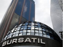 El mercado mexicano terminó la jornada en línea con Wall Street. ESPECIAL  /