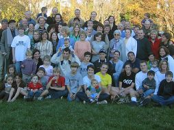 El hombre dice que no sabe cuántos nietos tiene y que la mayor parte de sus hijos viven en EU. ESPECIAL  /