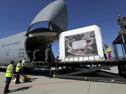 Los científicos del CERN pidieron ayuda a la Fuerza Aérea debido a que el dispositivo no cabía en un jet 747. EFE  /