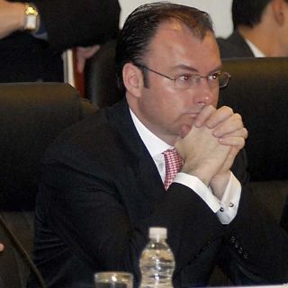 Diputados del PRI harán cirugía al proyecto de presupuesto 2011