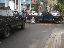 Aspecto de los vehículos participantes del choque tras el incidente. R. MEDINA  /