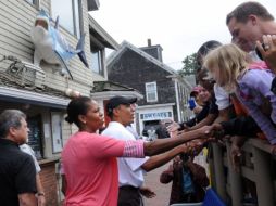 Barack Obama y su familia vacacionan en Martha's Vineyard, Massachusetts. AP  /