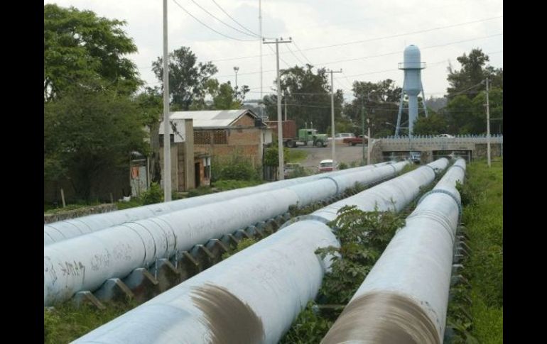 El Siapa informó que hace falta cambiar un millón 720 metros lineales de tubería de agua potable. ARCHIVO  /