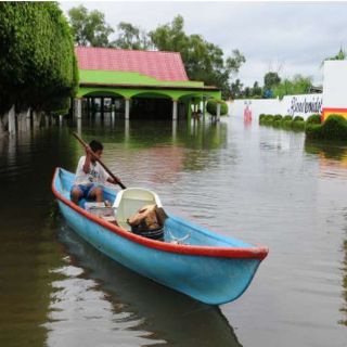 Rebasan seis ríos de Tabasco sus niveles críticos