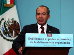 El Presidente Felipe Calderón dio un nuevo paso en la lucha contra el crimen organizado. AFP  /