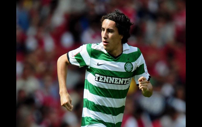 Efraín Juárez está orgulloso de poder defender a la Selección Mexicana. MEXSPORT  /