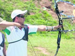 Juan René Serrano encabeza la Selección mexicana. MEXSPORT  /