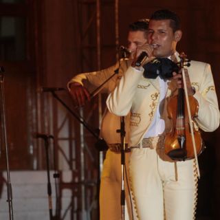 Tlajomulco vibra con el mariachi