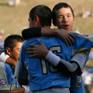 Japón y Hawai chocarán en final de Serie Mundial