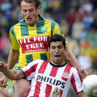 ‘Maza’, bien pero el PSV empata